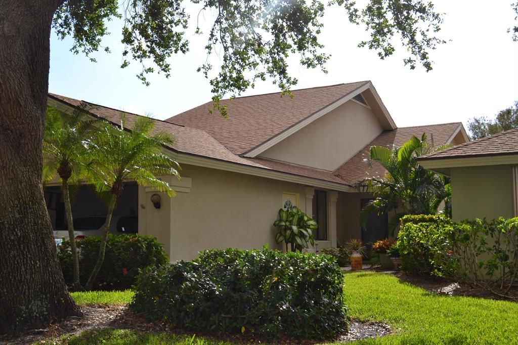 Photo of 128 Seashore Drive, Jupiter, FL 33477 (MLS # R10769459)