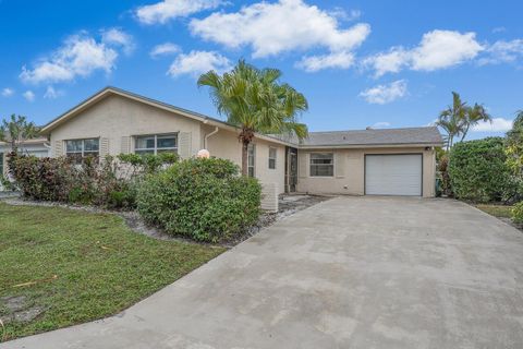 A home in Lake Worth