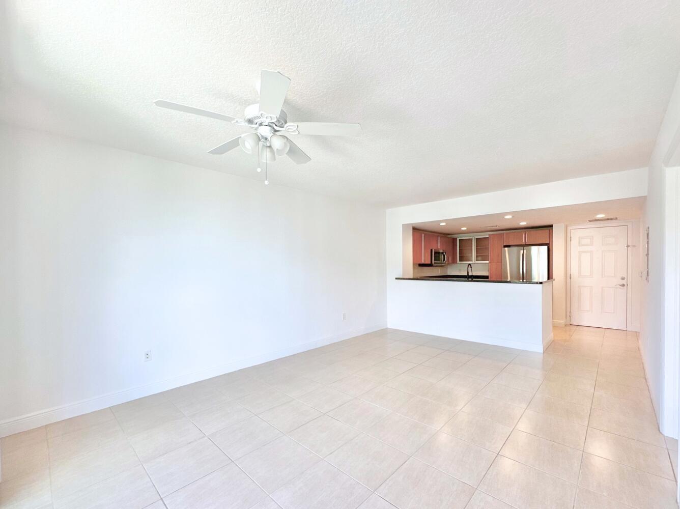 610 Clematis Street 629