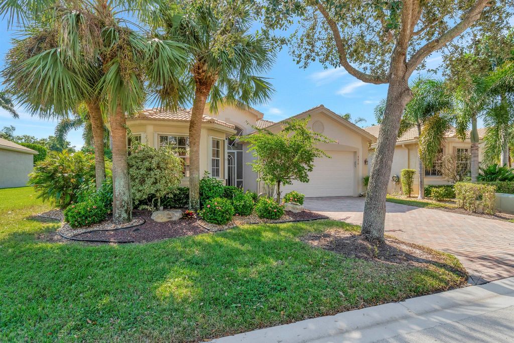 Photo of 9814 Casa Mar Drive, Lake Worth, FL 33467 (MLS # R10932942)