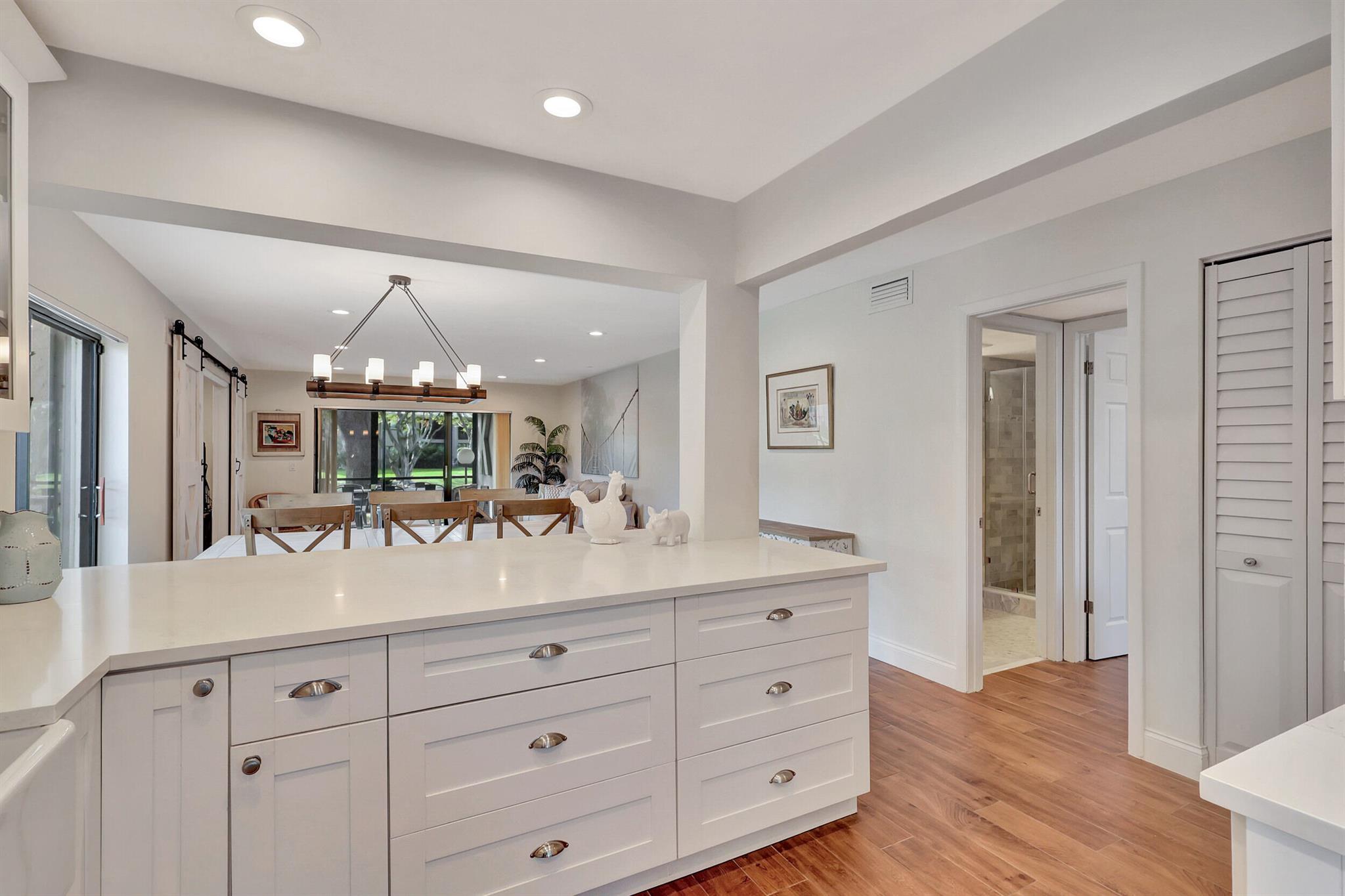 STRATFORD AT HUNTERS RUN CONDO - Residential