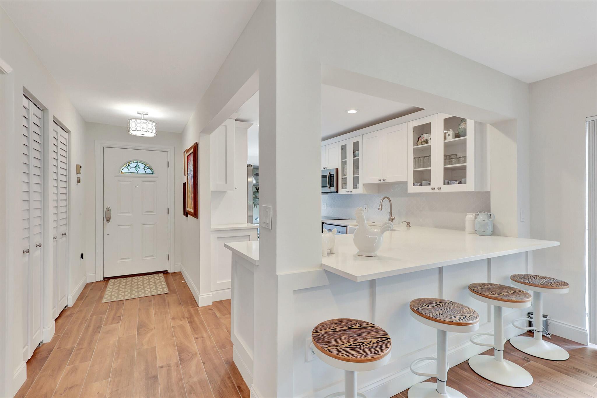 STRATFORD AT HUNTERS RUN CONDO - Residential