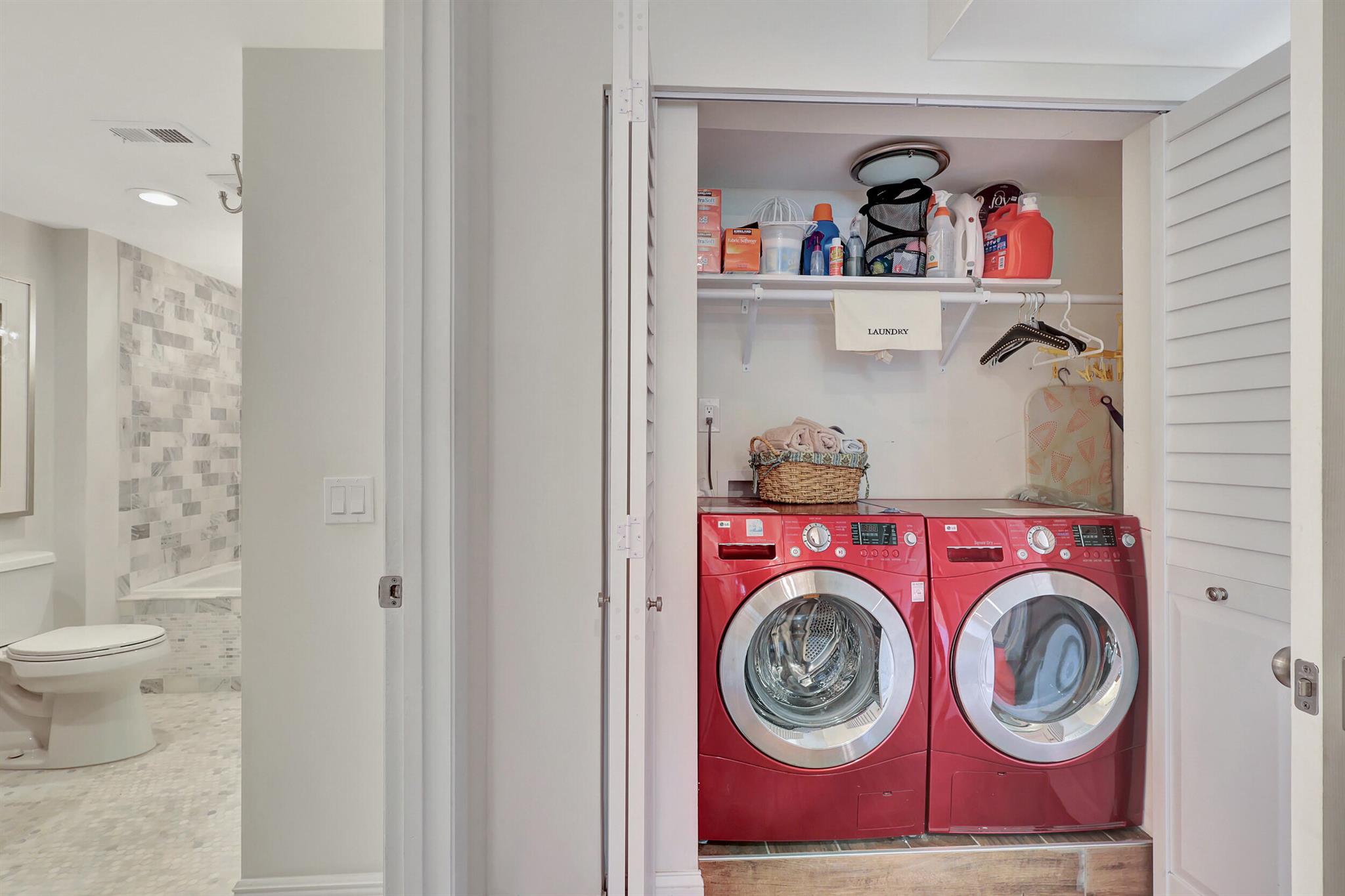 STRATFORD AT HUNTERS RUN CONDO - Residential