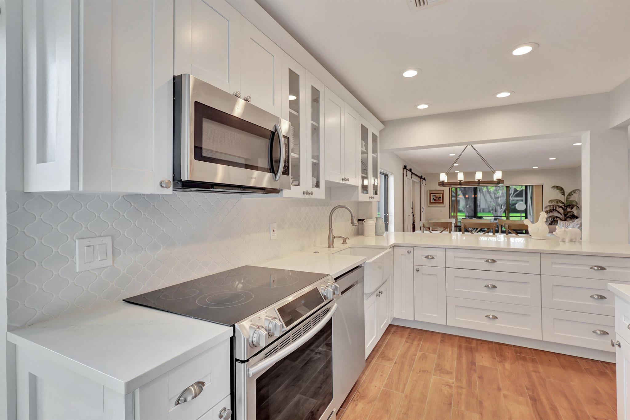 STRATFORD AT HUNTERS RUN CONDO - Residential