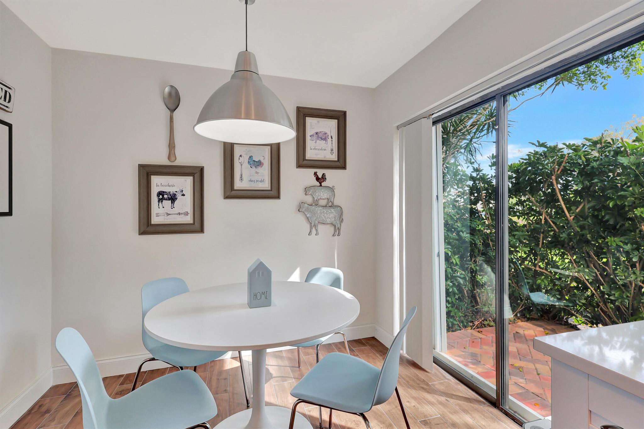 STRATFORD AT HUNTERS RUN CONDO - Residential