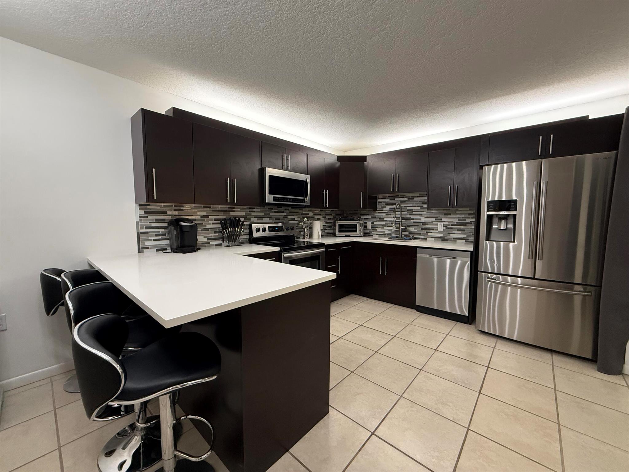 GARDEN LAKES - Residential Lease