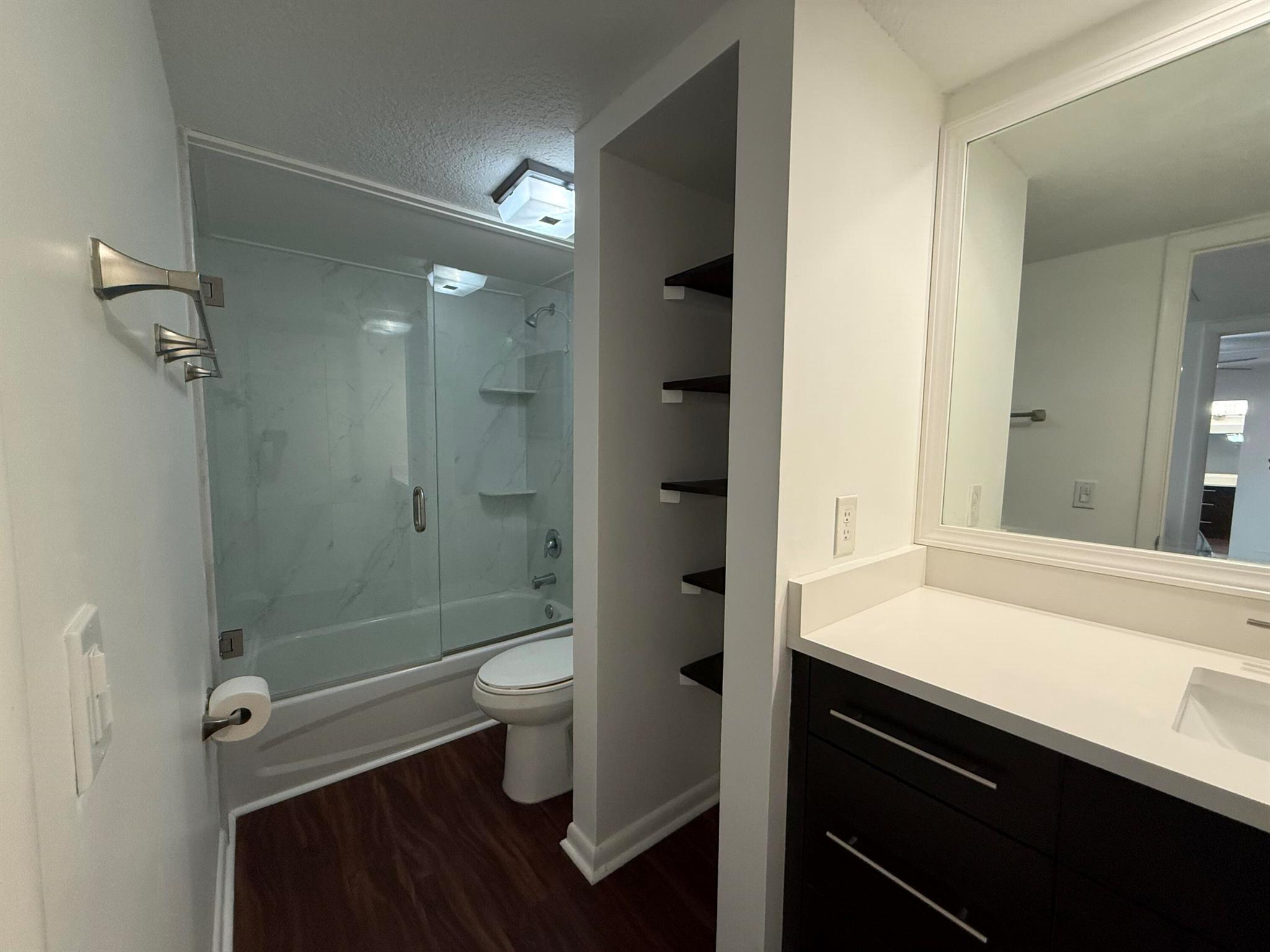 GARDEN LAKES - Residential Lease