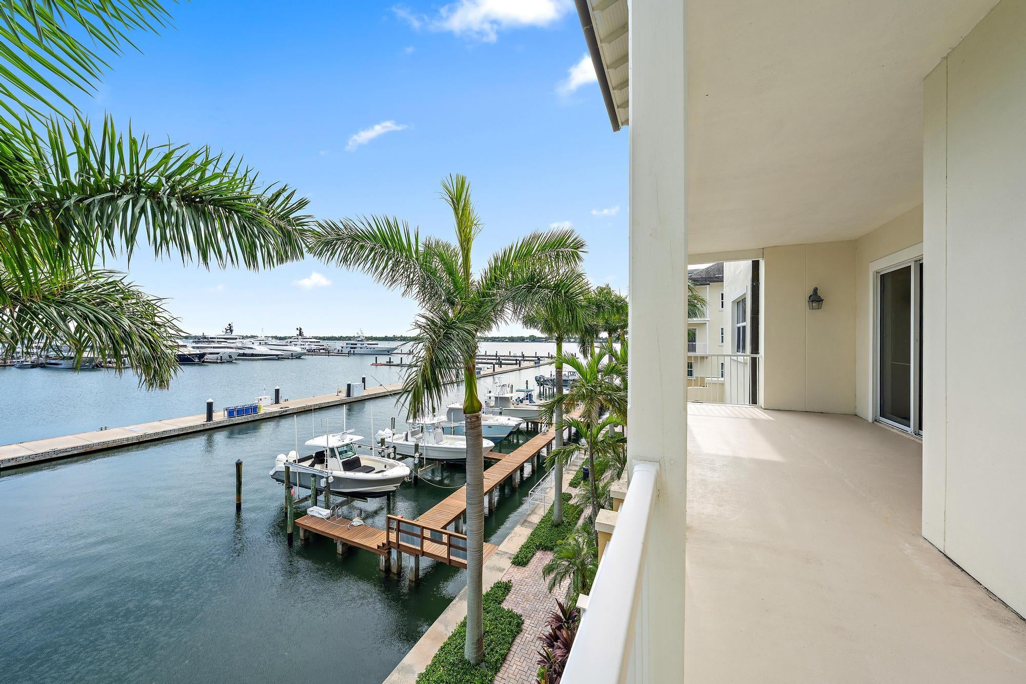 3920 N Flagler Drive 301