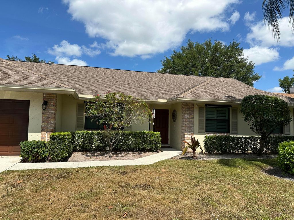 Photo of 1532 Primrose Lane, Wellington, FL 33414 (MLS # R10969074)