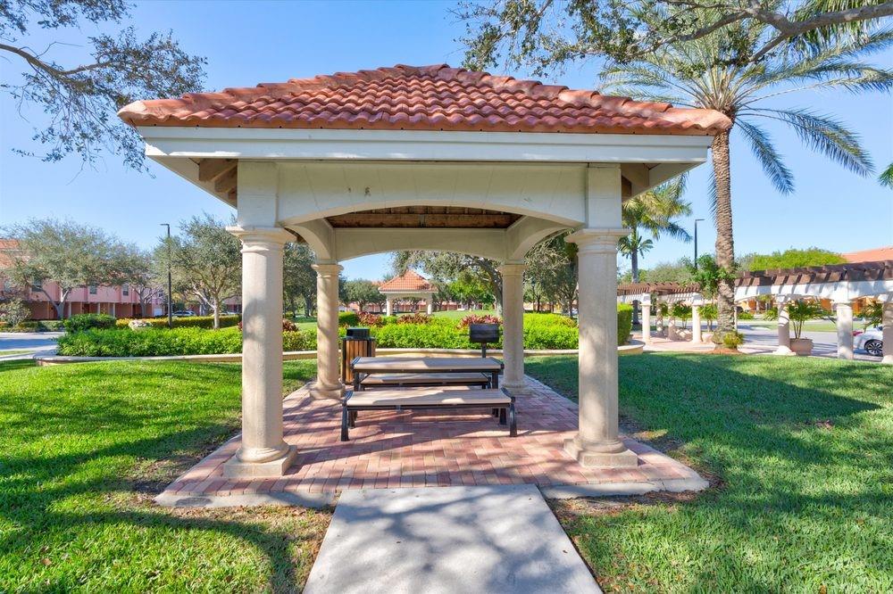 Tierra Verde At Delray Be - Residential Lease