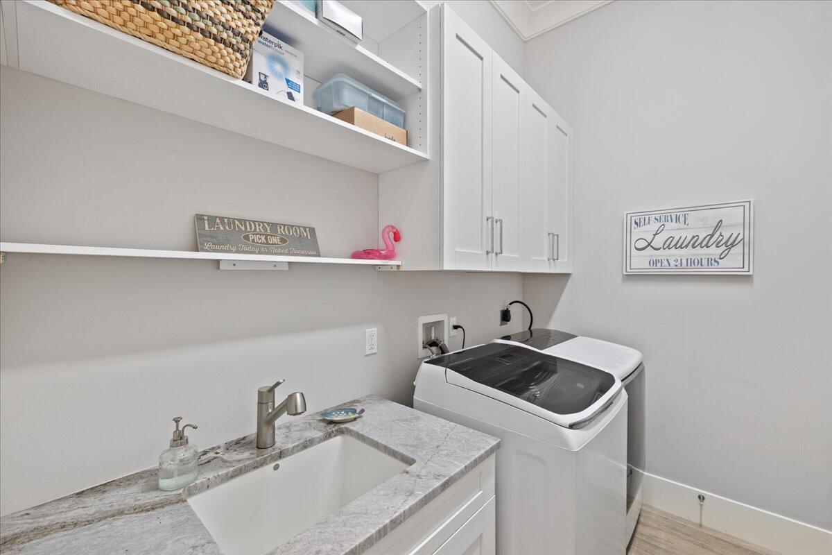 YACHT CLUB ESTATES - Residential Lease