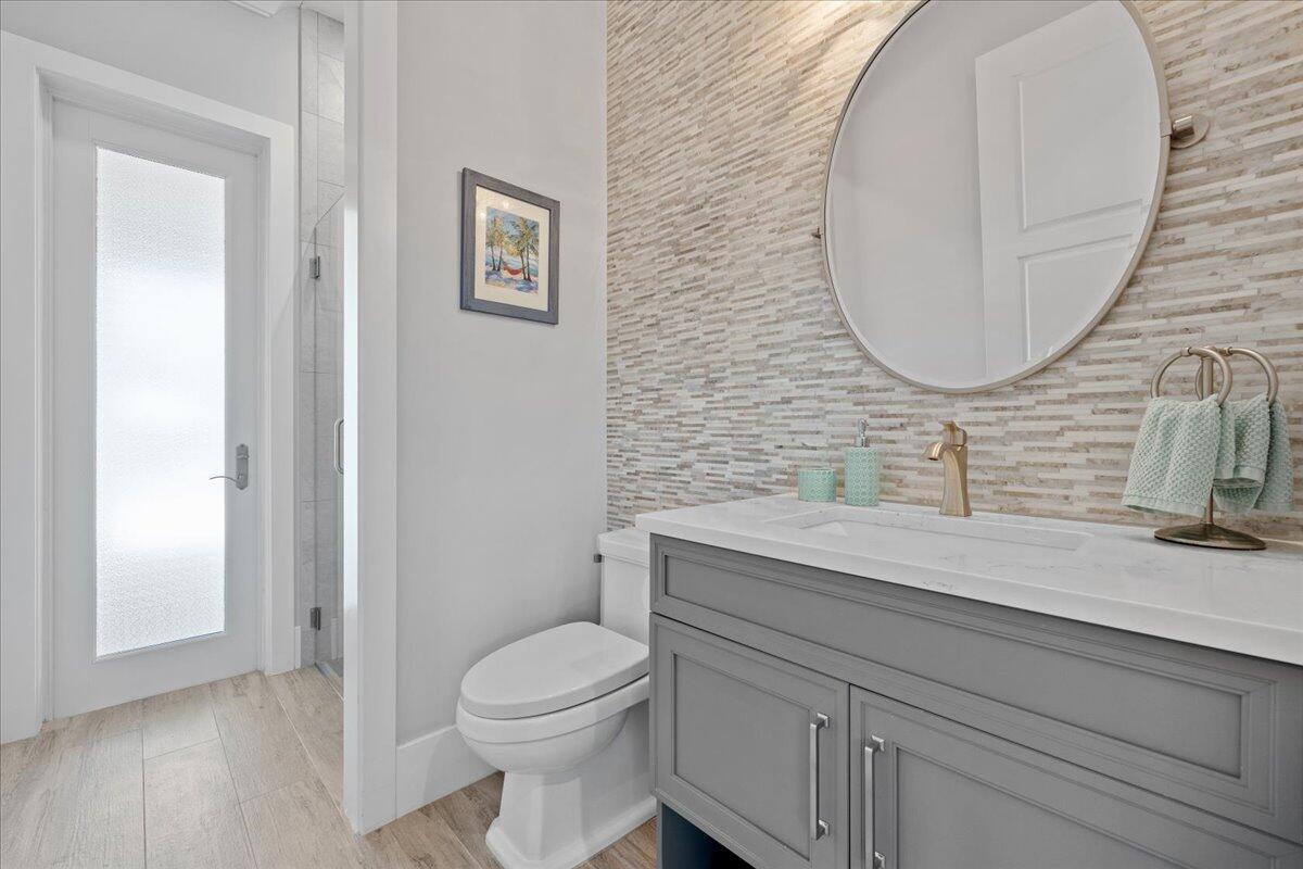 YACHT CLUB ESTATES - Residential Lease