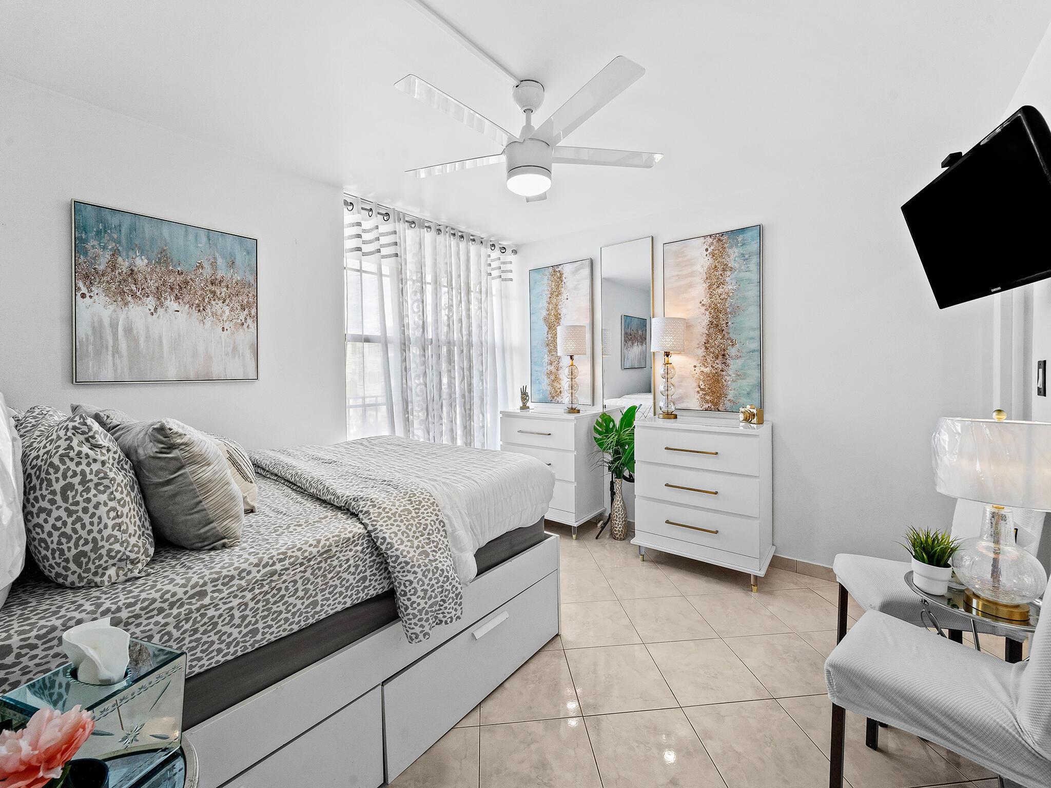 BOCA BAYOU CONDO - Residential
