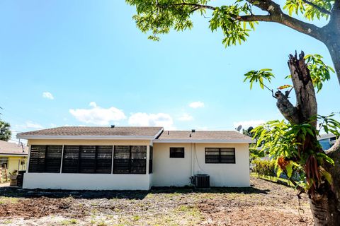 A home in Lauderhill