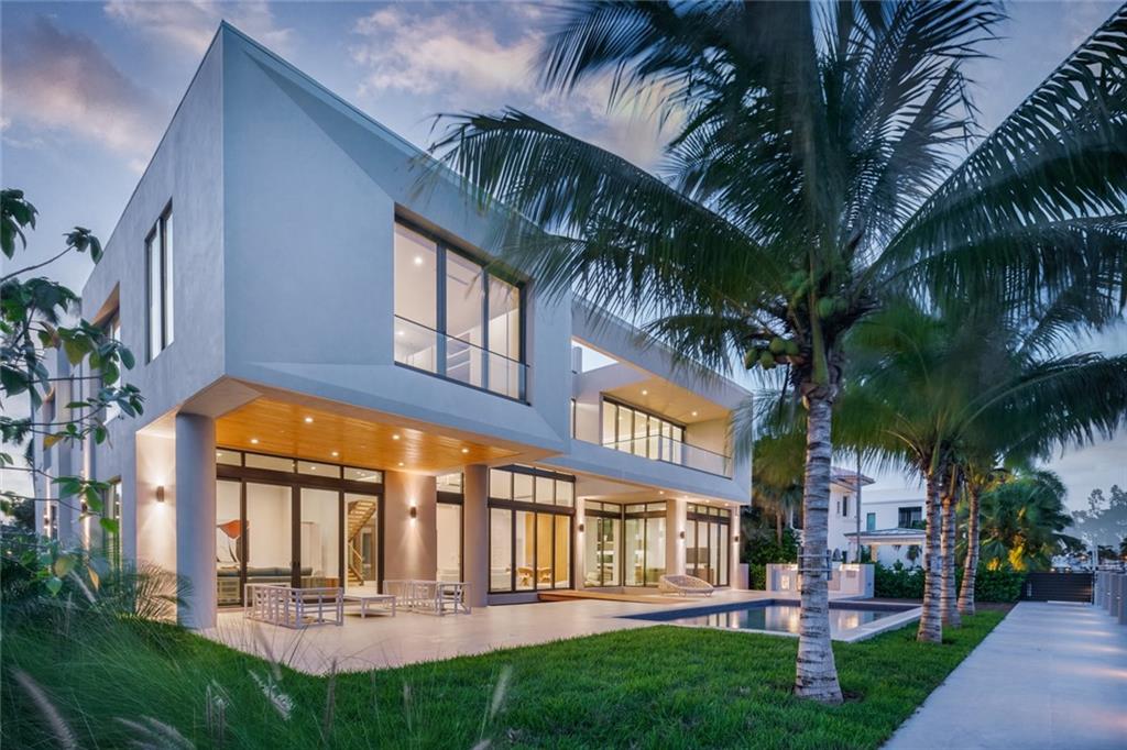 Las Olas Isles - Residential