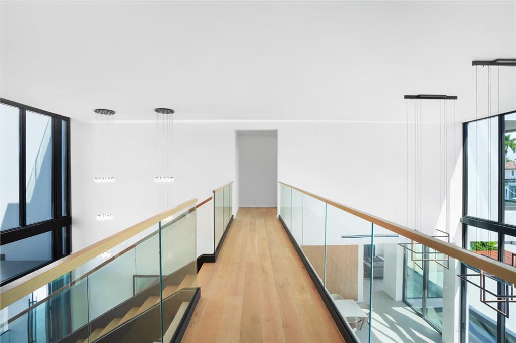 Las Olas Isles - Residential