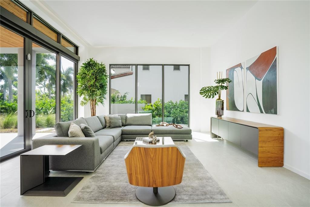 Las Olas Isles - Residential