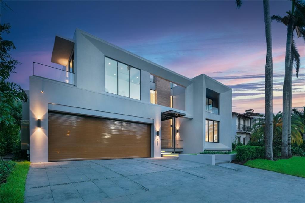 Las Olas Isles - Residential