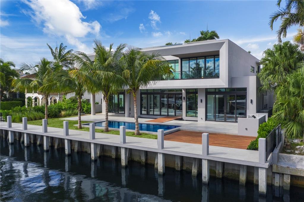 Las Olas Isles - Residential