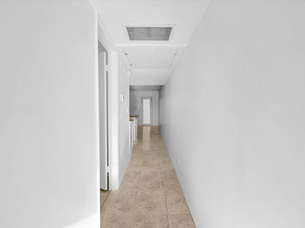 801 NE 18th Court 103