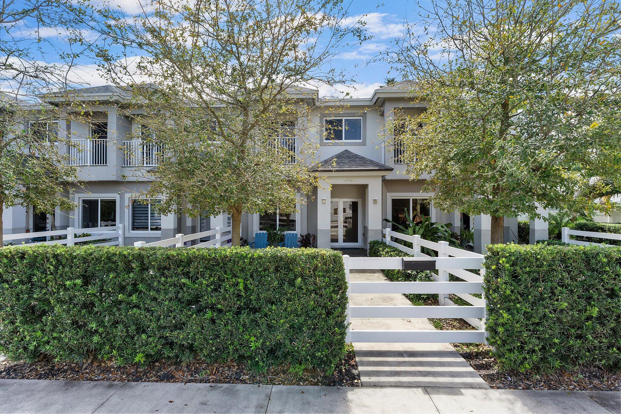 OAKLAND PARK - Residential