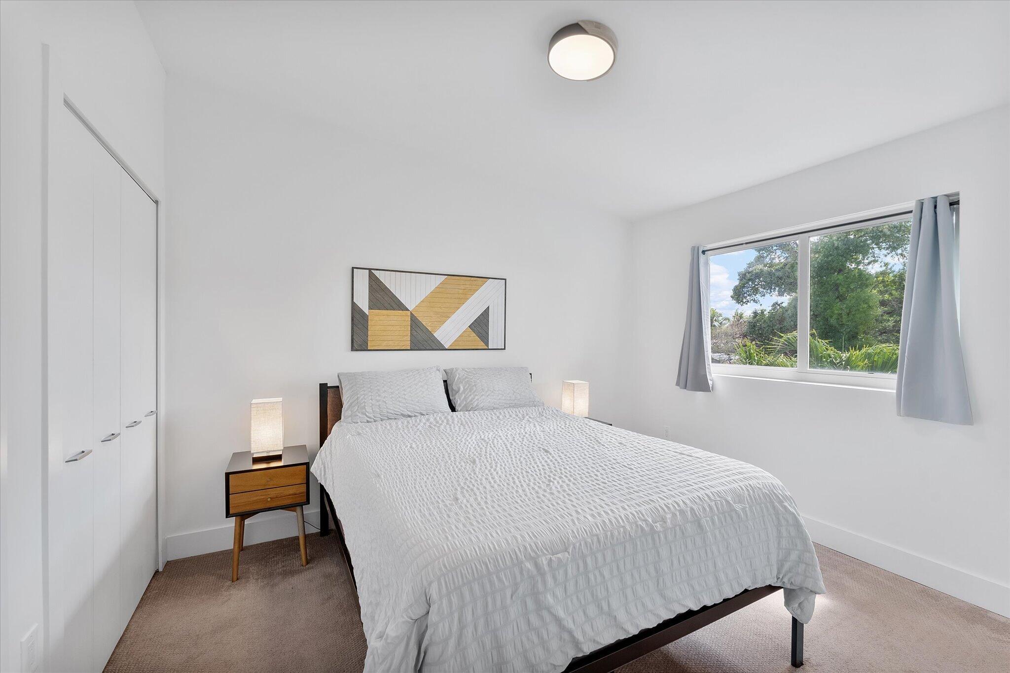 OAKLAND PARK - Residential