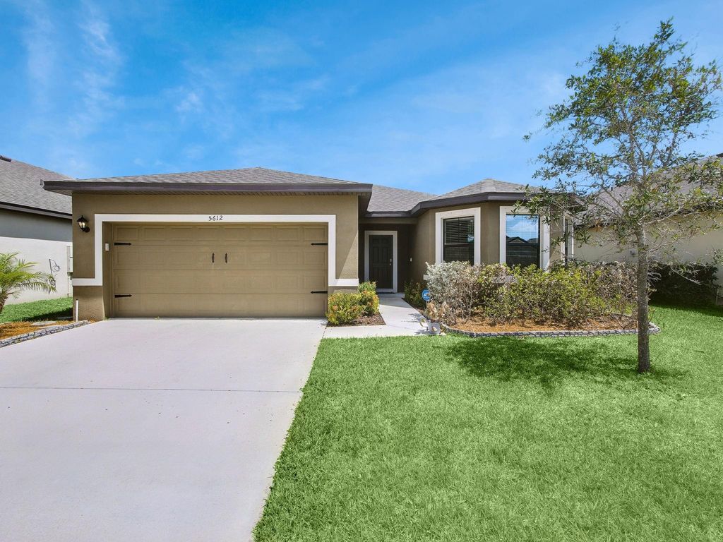 Photo of 5612 Amusement Avenue, Fort Pierce, FL 34947 (MLS # F10505176)