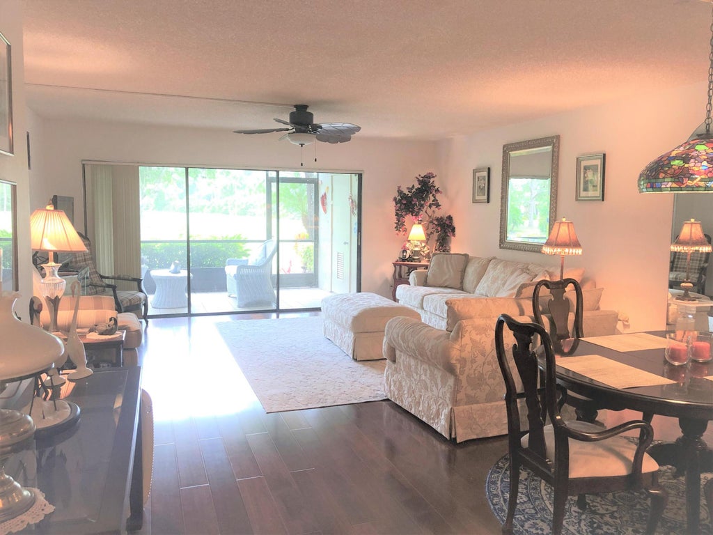 Photo of 13335 TOUCHSTONE Place #103, Palm Beach Gardens, FL 33418 (MLS # B26078981)