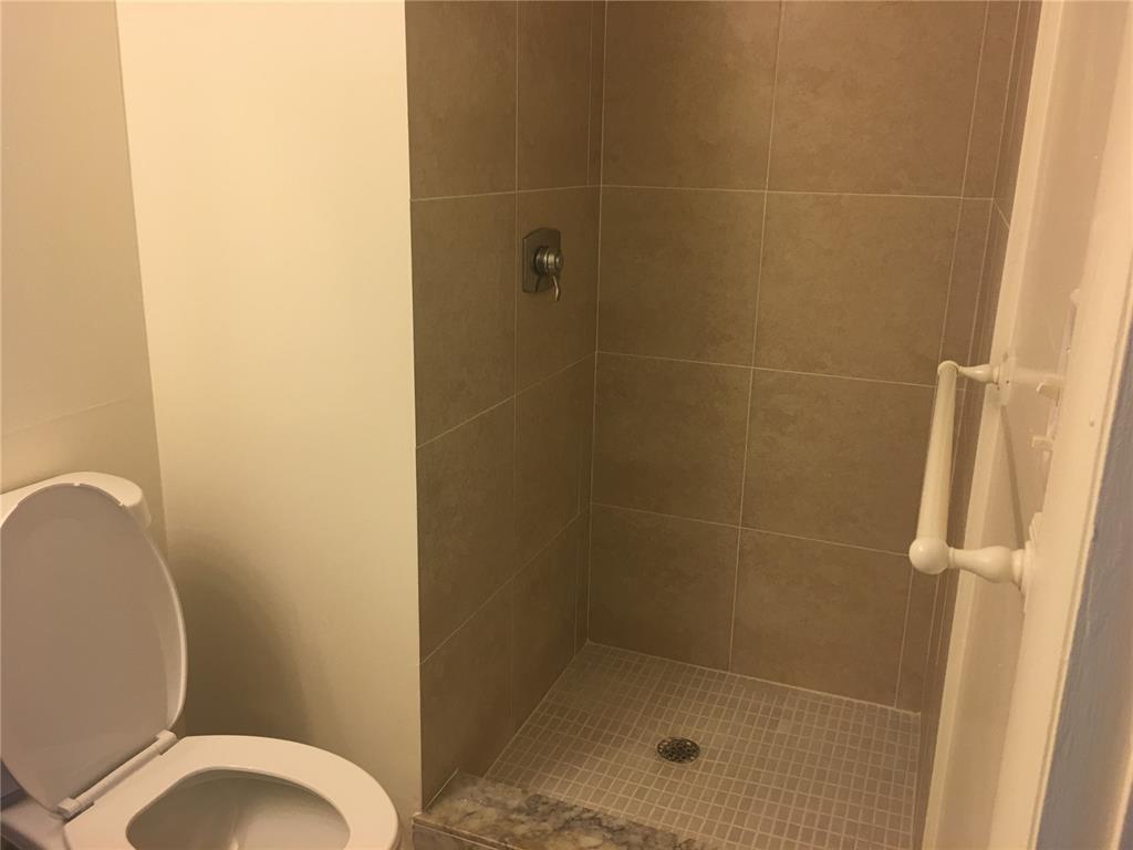 Breakwaters Palm Beaches - Residential Lease