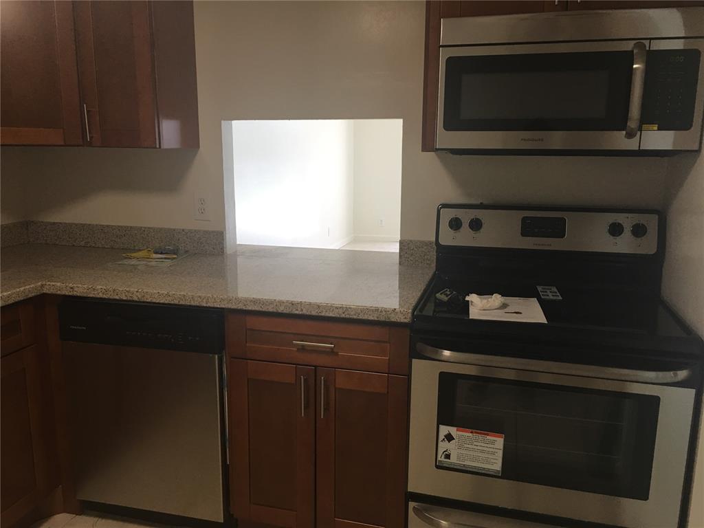 Breakwaters Palm Beaches - Residential Lease