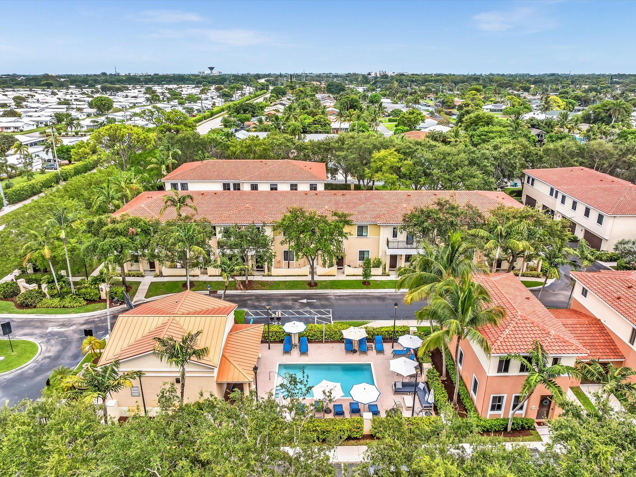 VENETIAN VILLAS - Residential Lease
