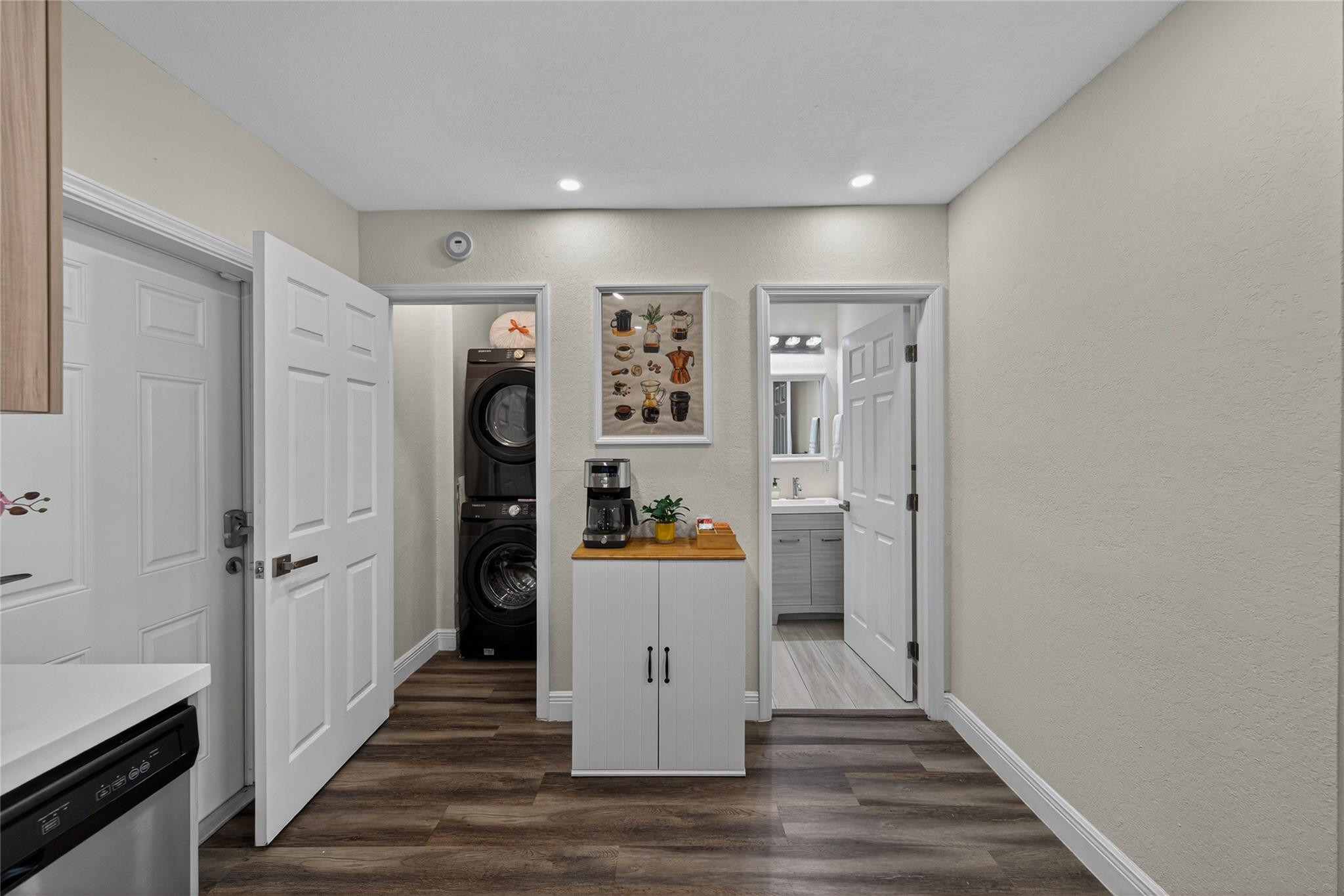 Collier Estates 1st Add 4 - Residential Lease