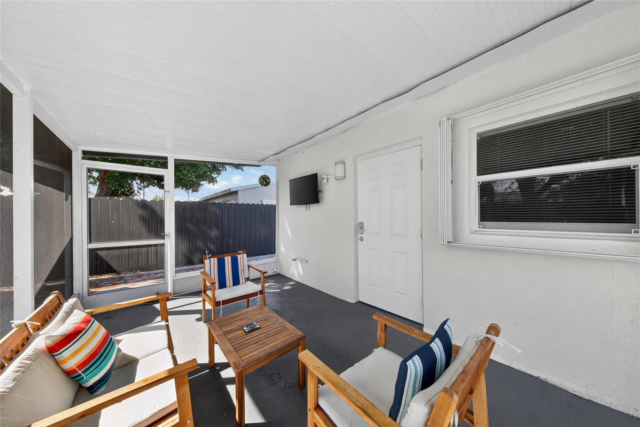 Collier Estates 1st Add 4 - Residential Lease