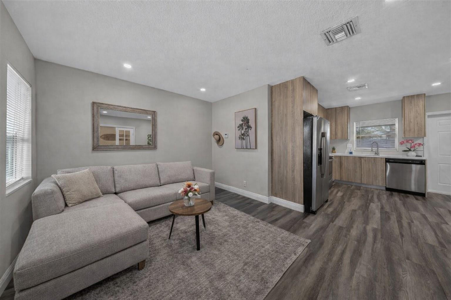 Collier Estates 1st Add 4 - Residential Lease