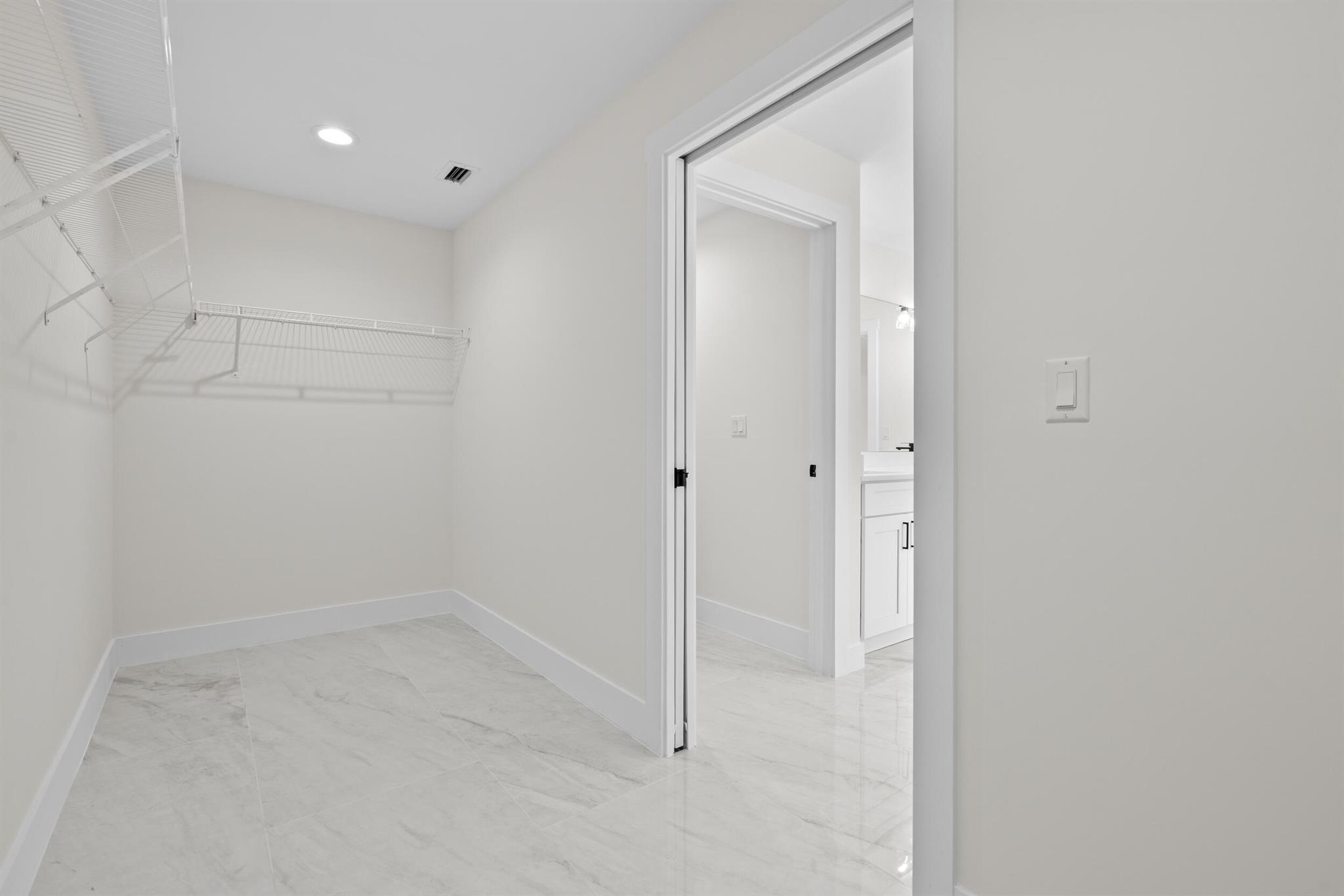 INDIAN RIVER ESTATES UNIT - Residential