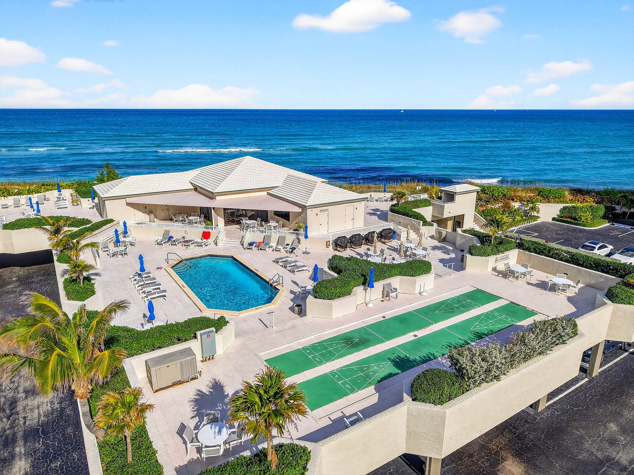 5540 N Ocean Drive 1c