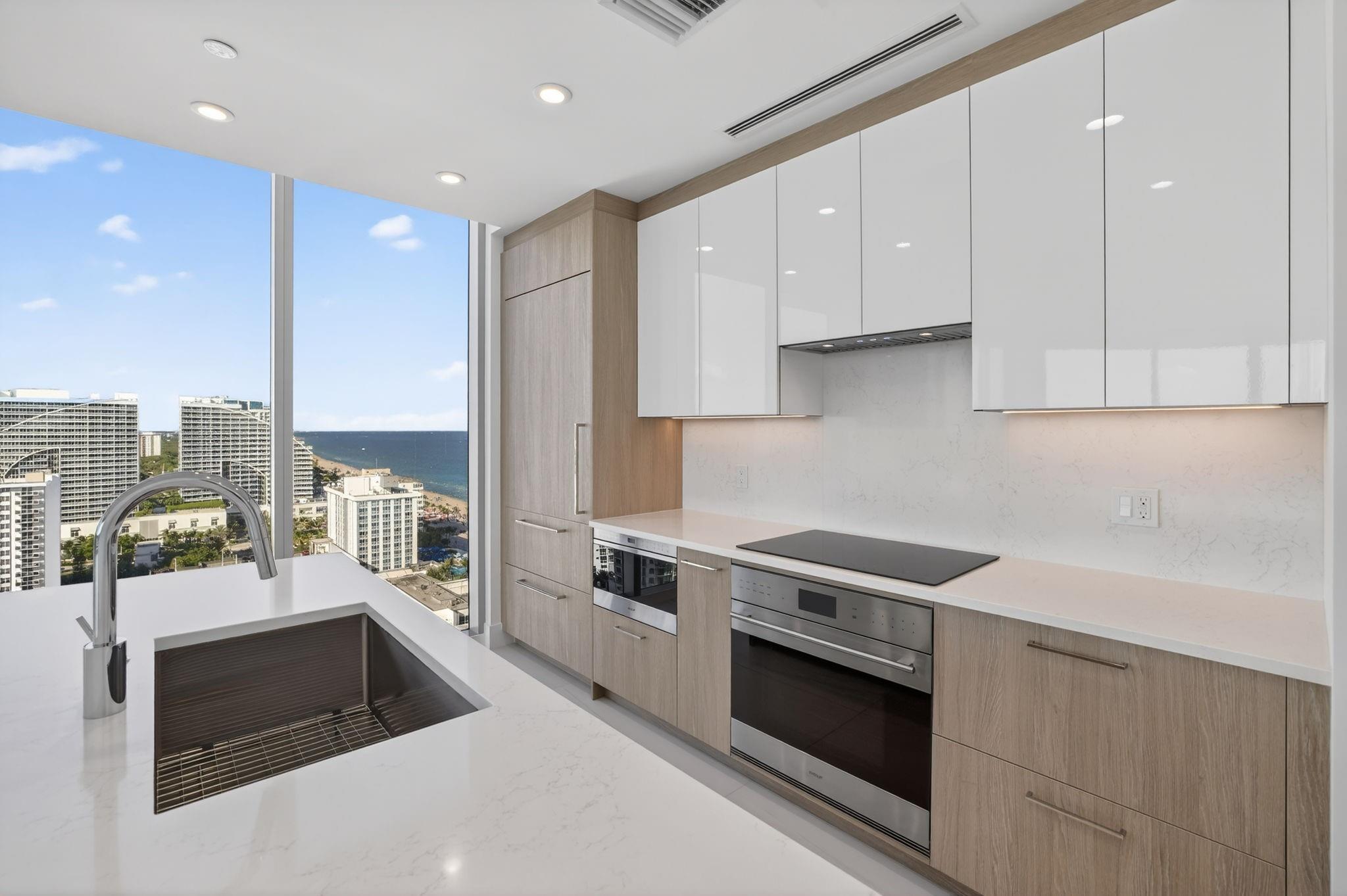 Selene Oceanfront - Residential Lease