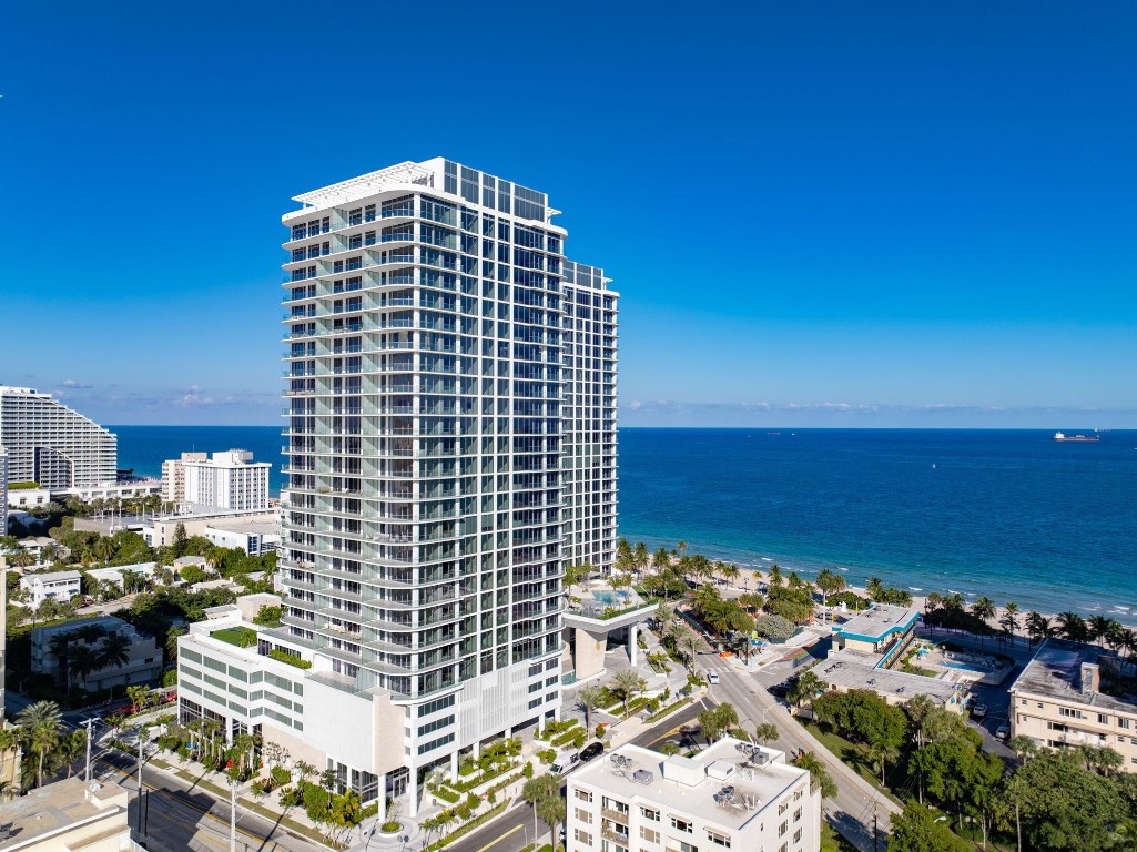 Selene Oceanfront - Residential Lease