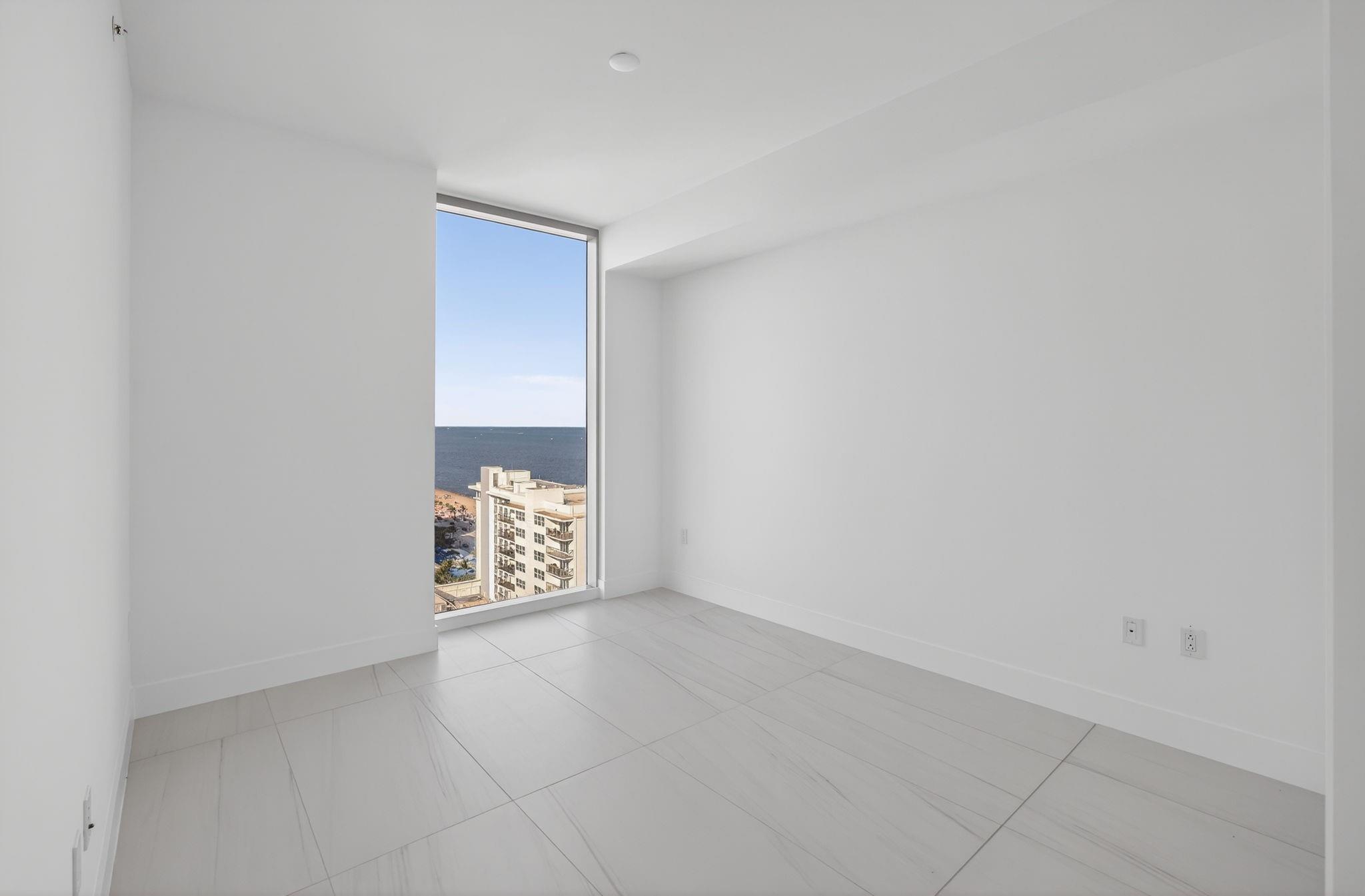 Selene Oceanfront - Residential Lease