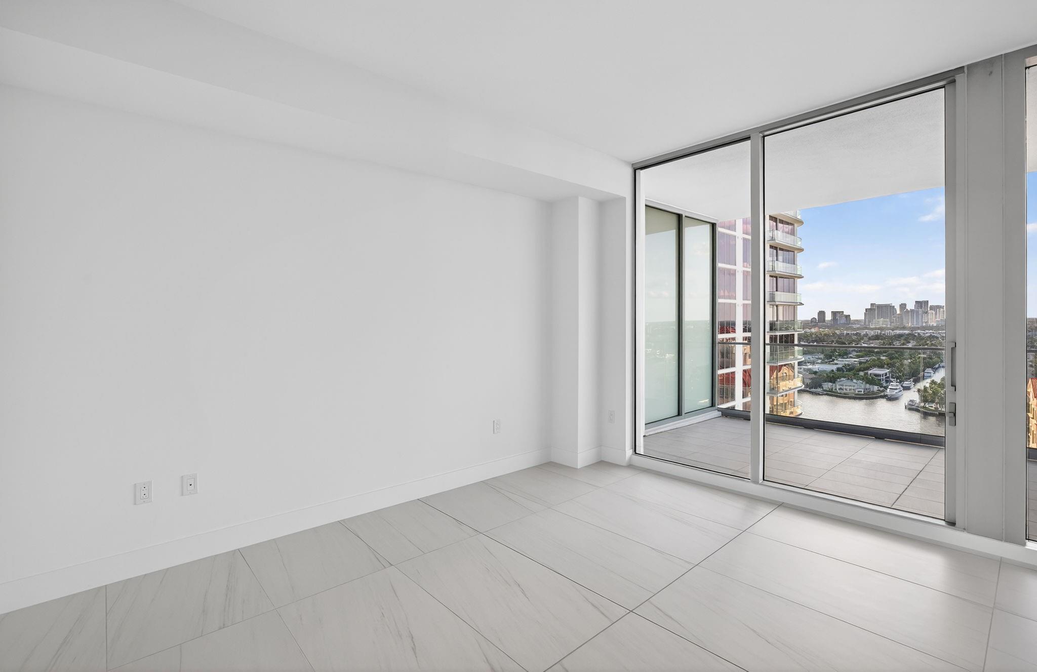 Selene Oceanfront - Residential Lease