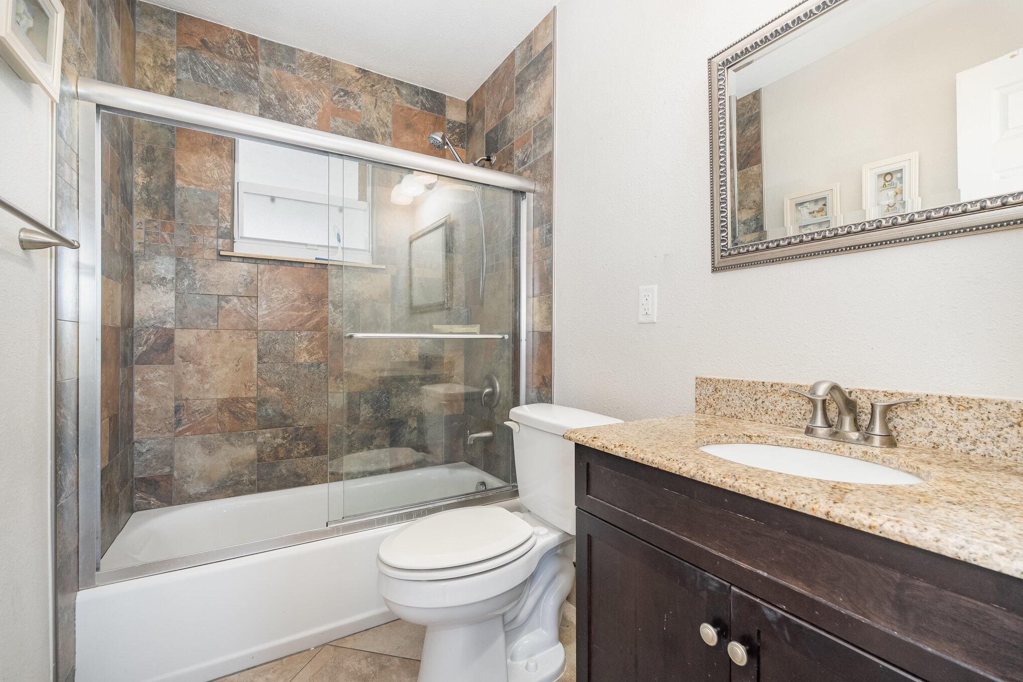 IXORA PARK PLAT NO 3 - Residential