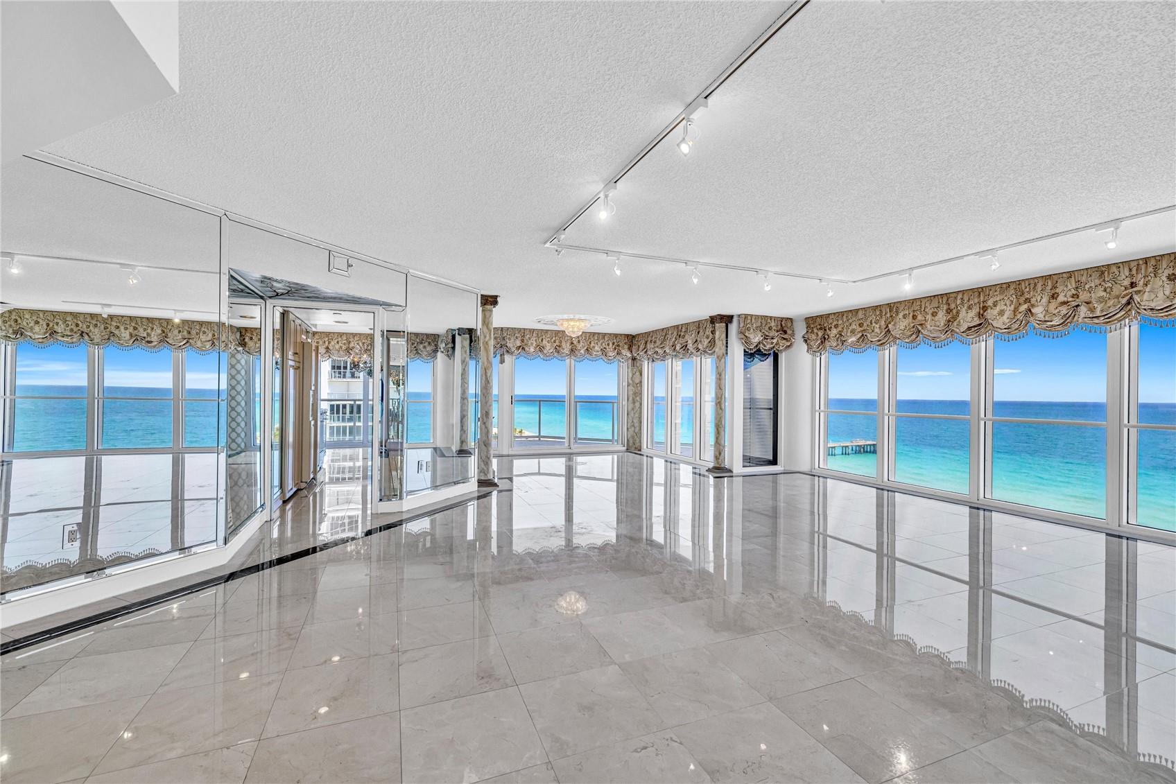 16445 Collins Ave 1026