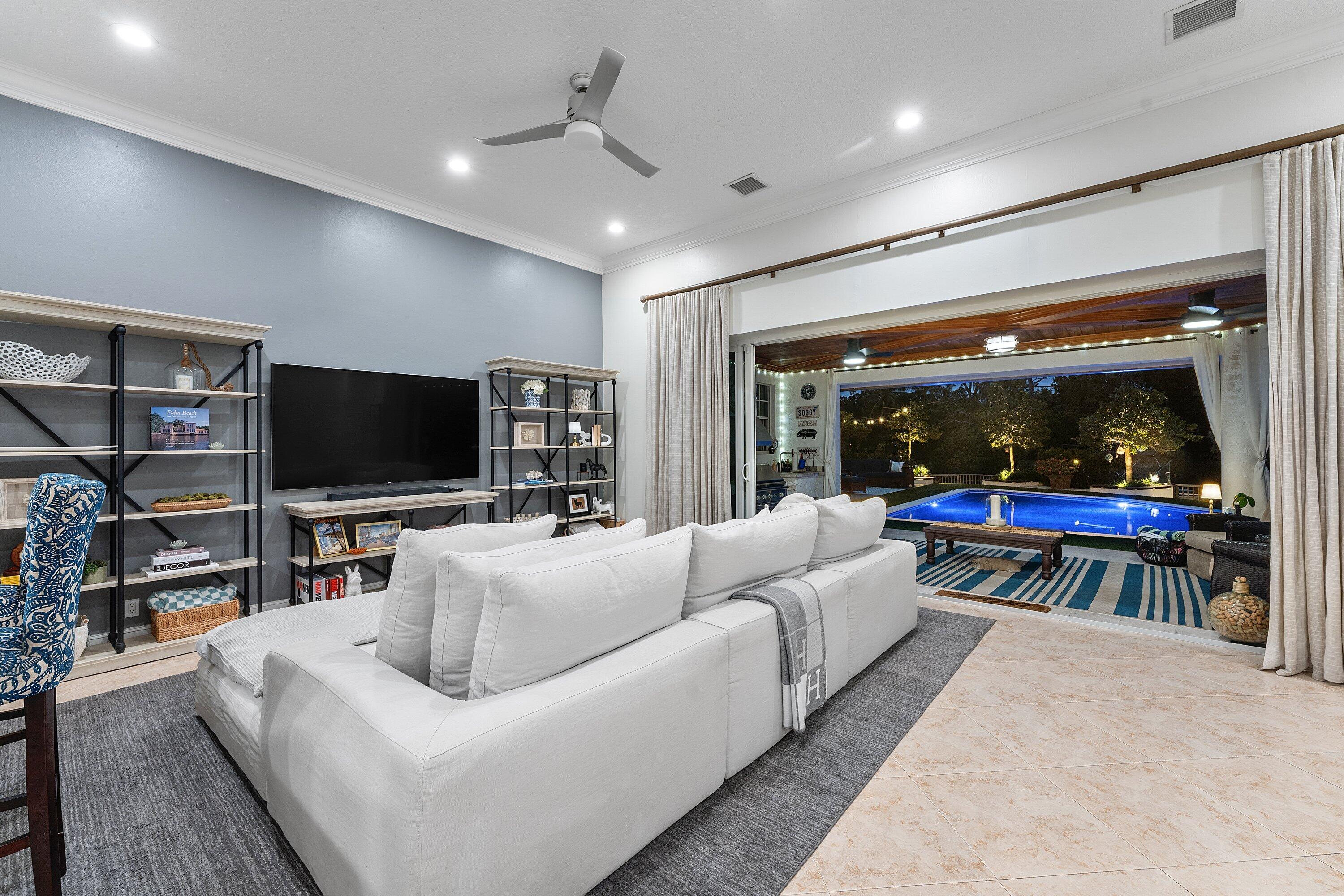 LAKE CLARKE WATERWAY ESTATES 1 - Residential