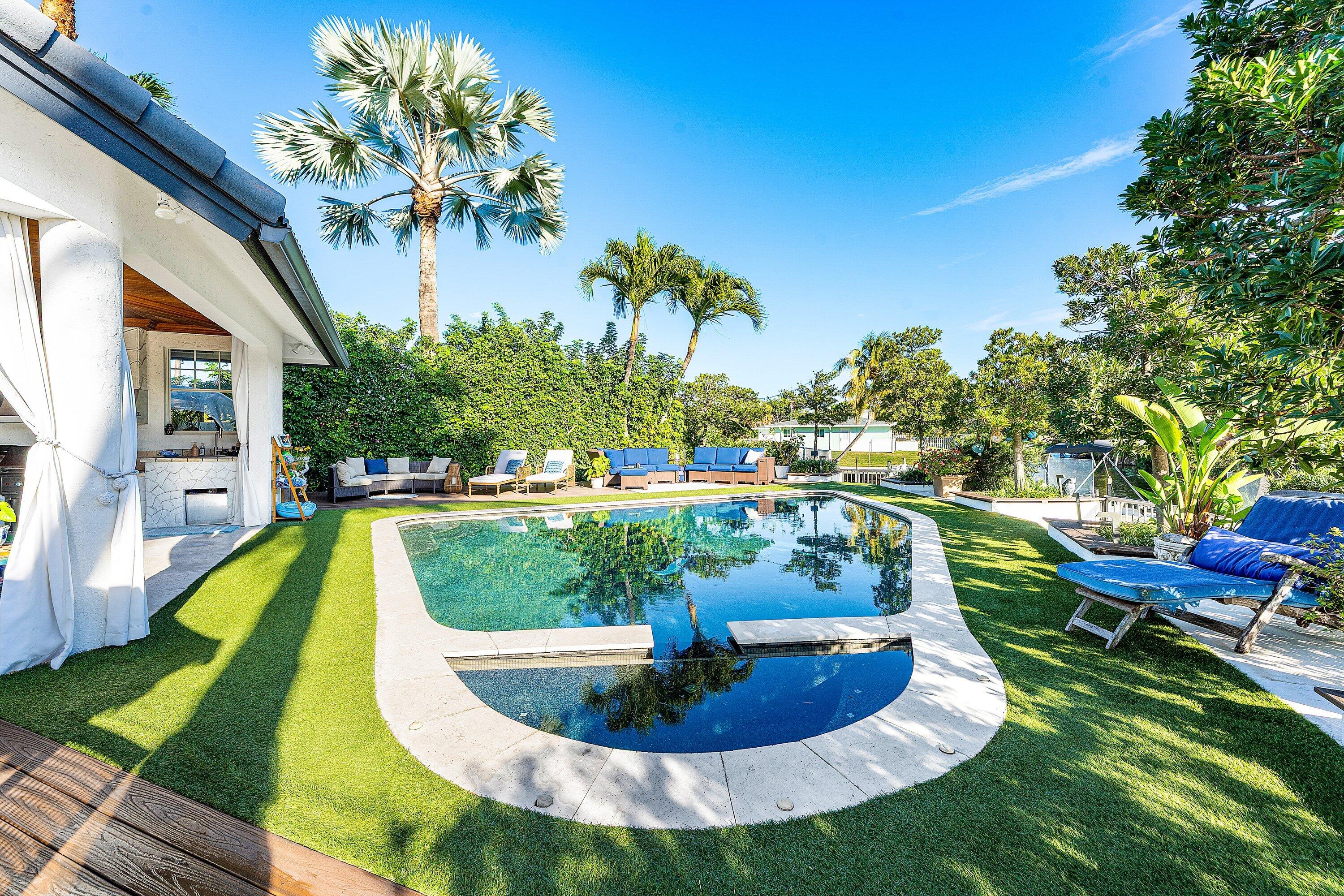 LAKE CLARKE WATERWAY ESTATES 1 - Residential