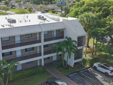 Tiny photo for 8725 Shadow Wood Boulevard #312, Coral Springs, FL 33071 (MLS # F10532613)