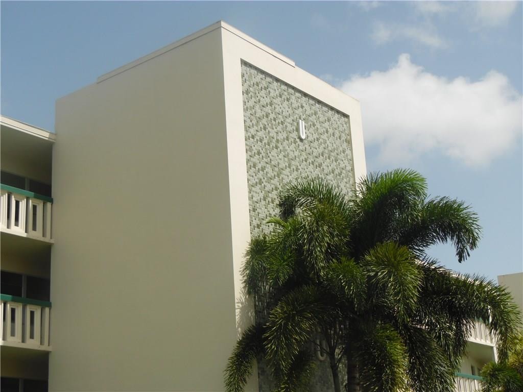 CENTURY VILLAGE EAST - Residential
