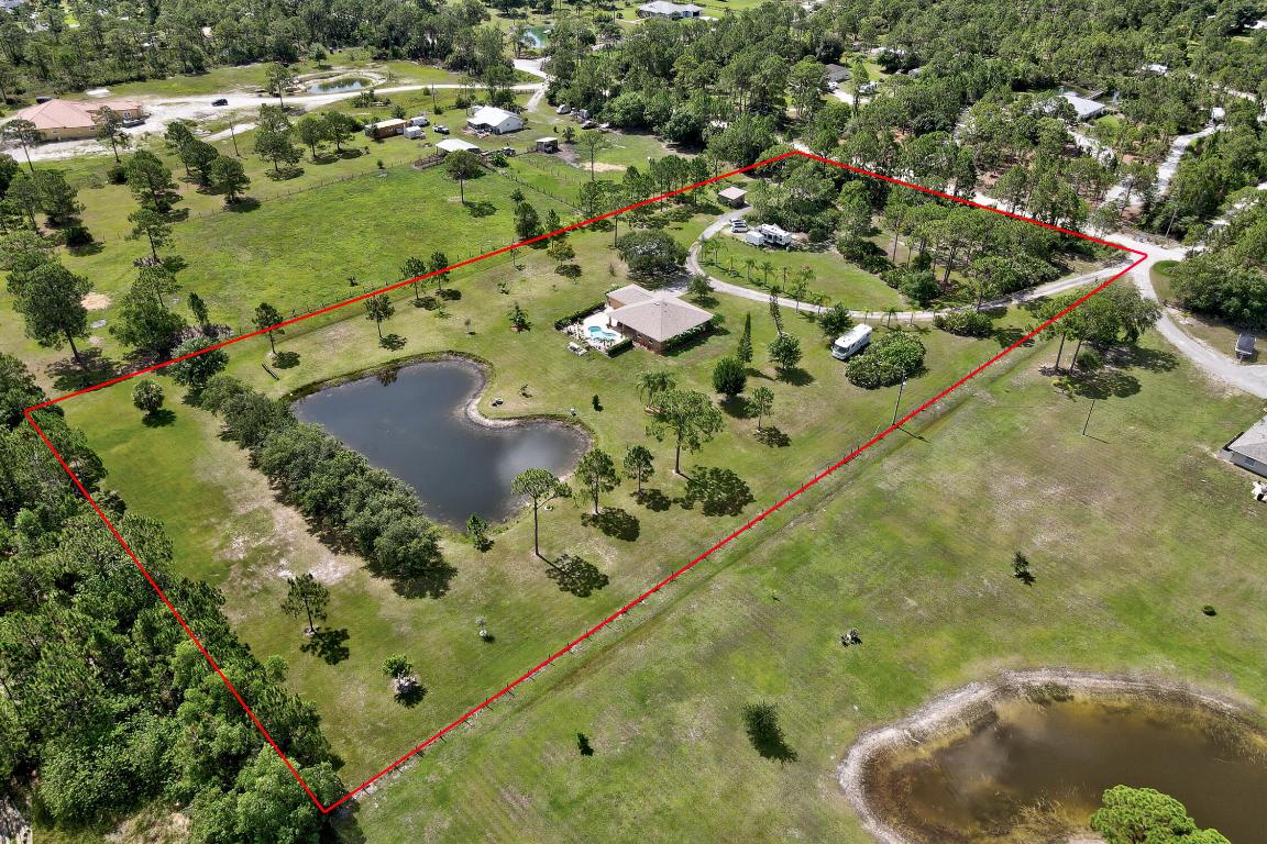 FELLSMERE FARMS CO S/D OF UNSURVEYED TWP 31 RNG 37 - Residential