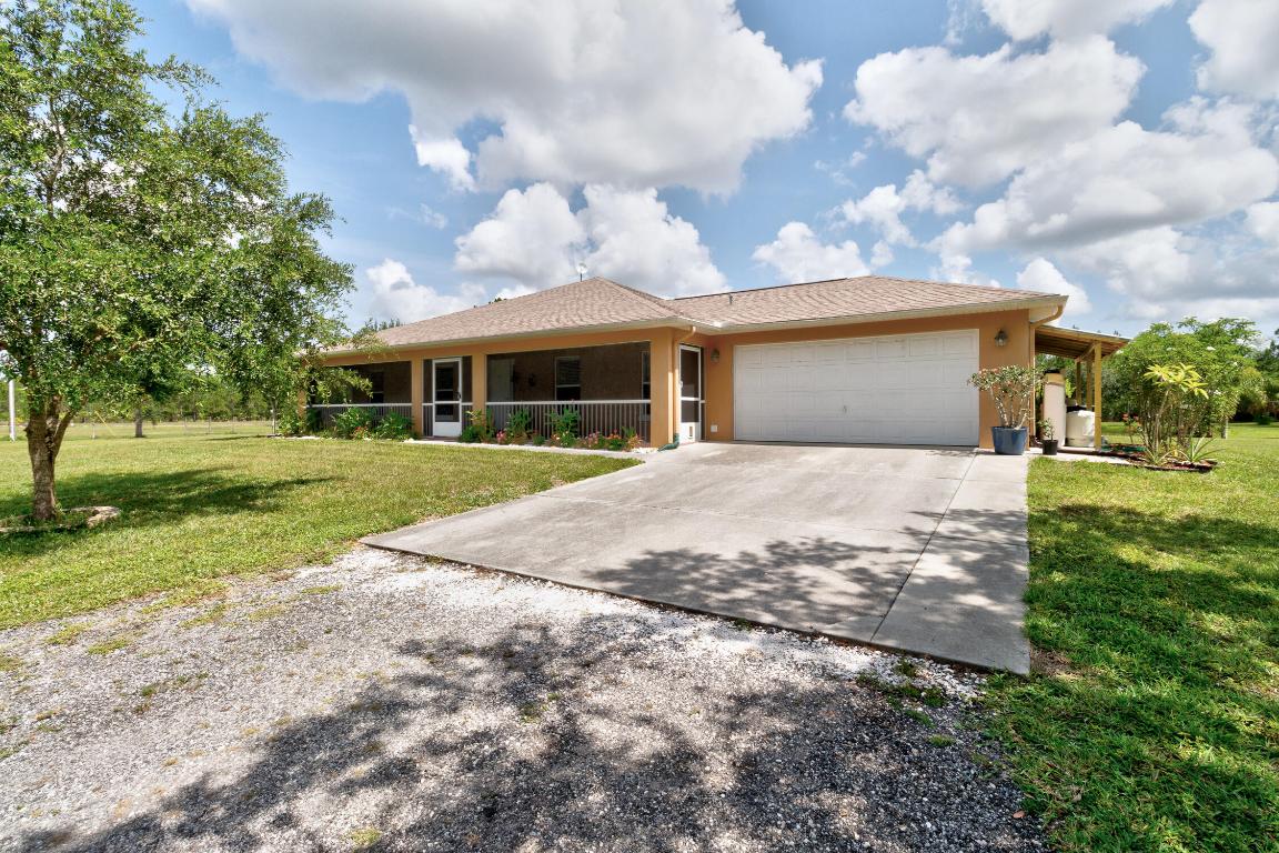 FELLSMERE FARMS CO S/D OF UNSURVEYED TWP 31 RNG 37 - Residential