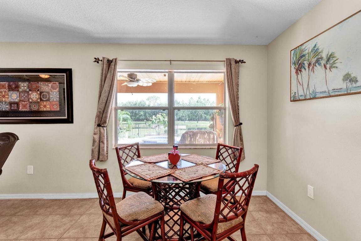 FELLSMERE FARMS CO S/D OF UNSURVEYED TWP 31 RNG 37 - Residential