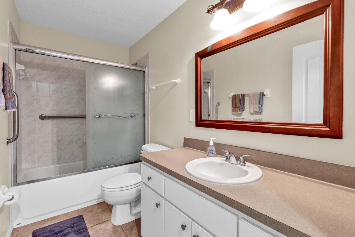 FELLSMERE FARMS CO S/D OF UNSURVEYED TWP 31 RNG 37 - Residential